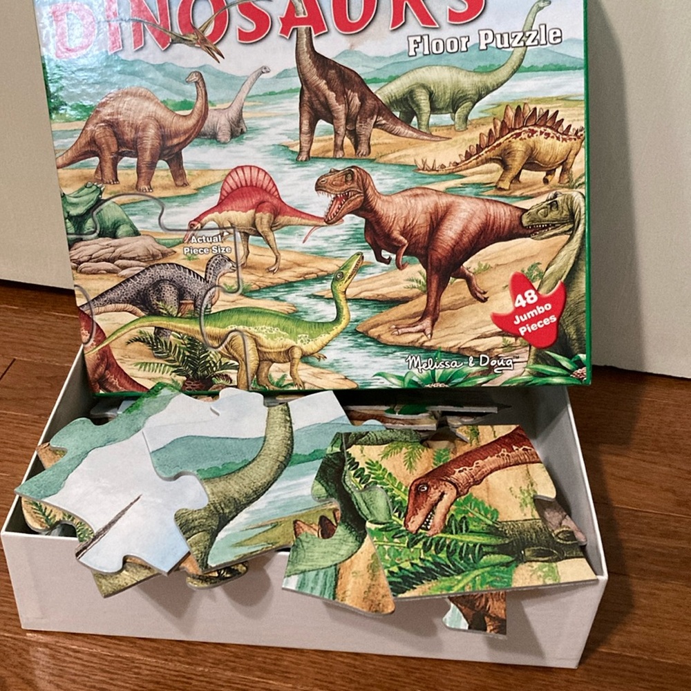 For the love of  DINOSAURS - Dino Figurine, Big Book & Floor Puzzle (48 pieces) - Picture 9 of 16